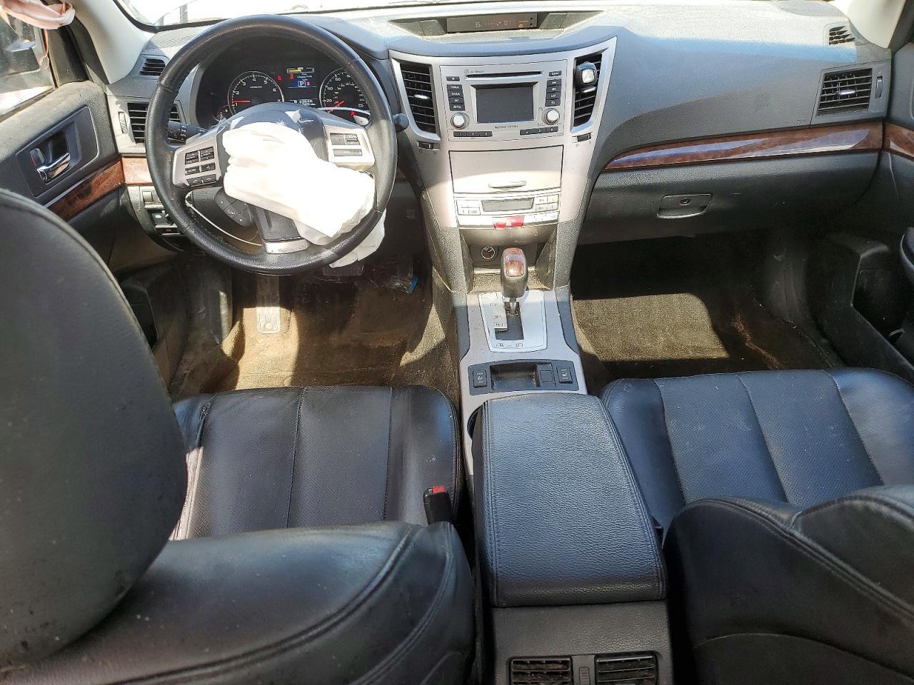 2013 SUBARU Legacy