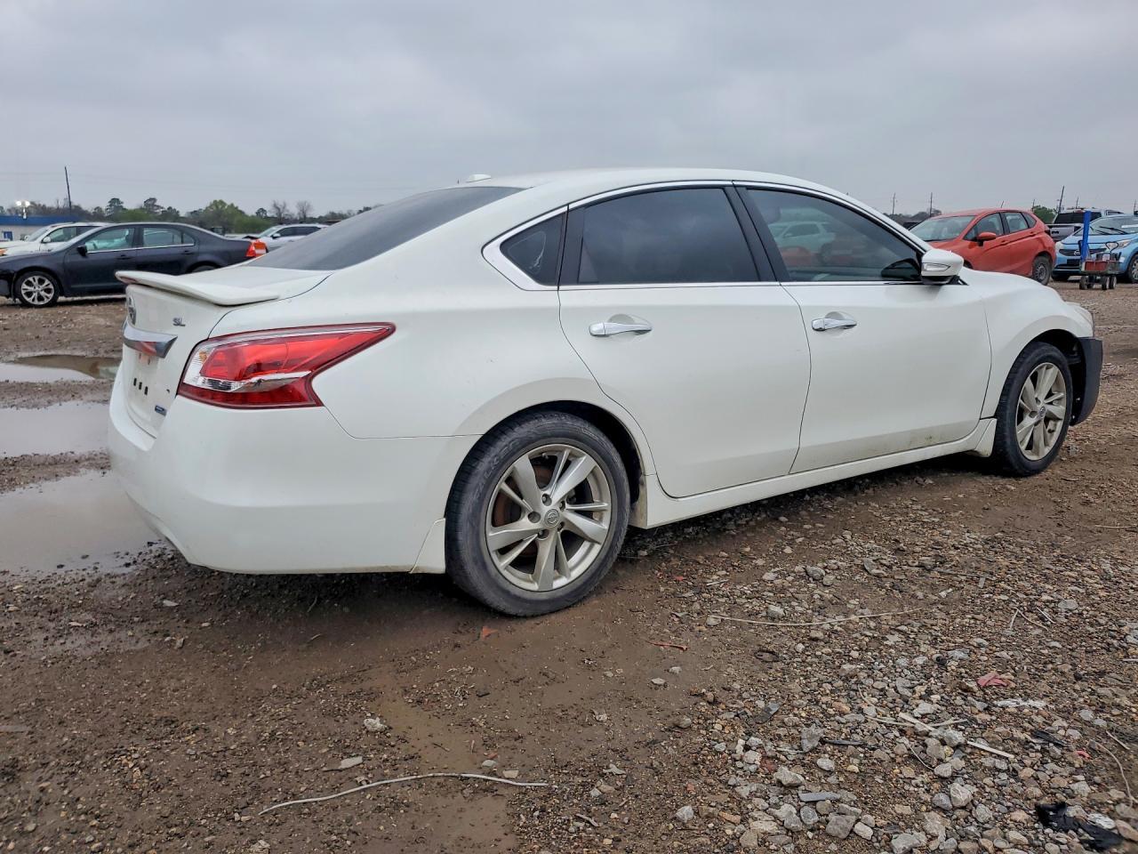 2013 NISSAN ALTIMA