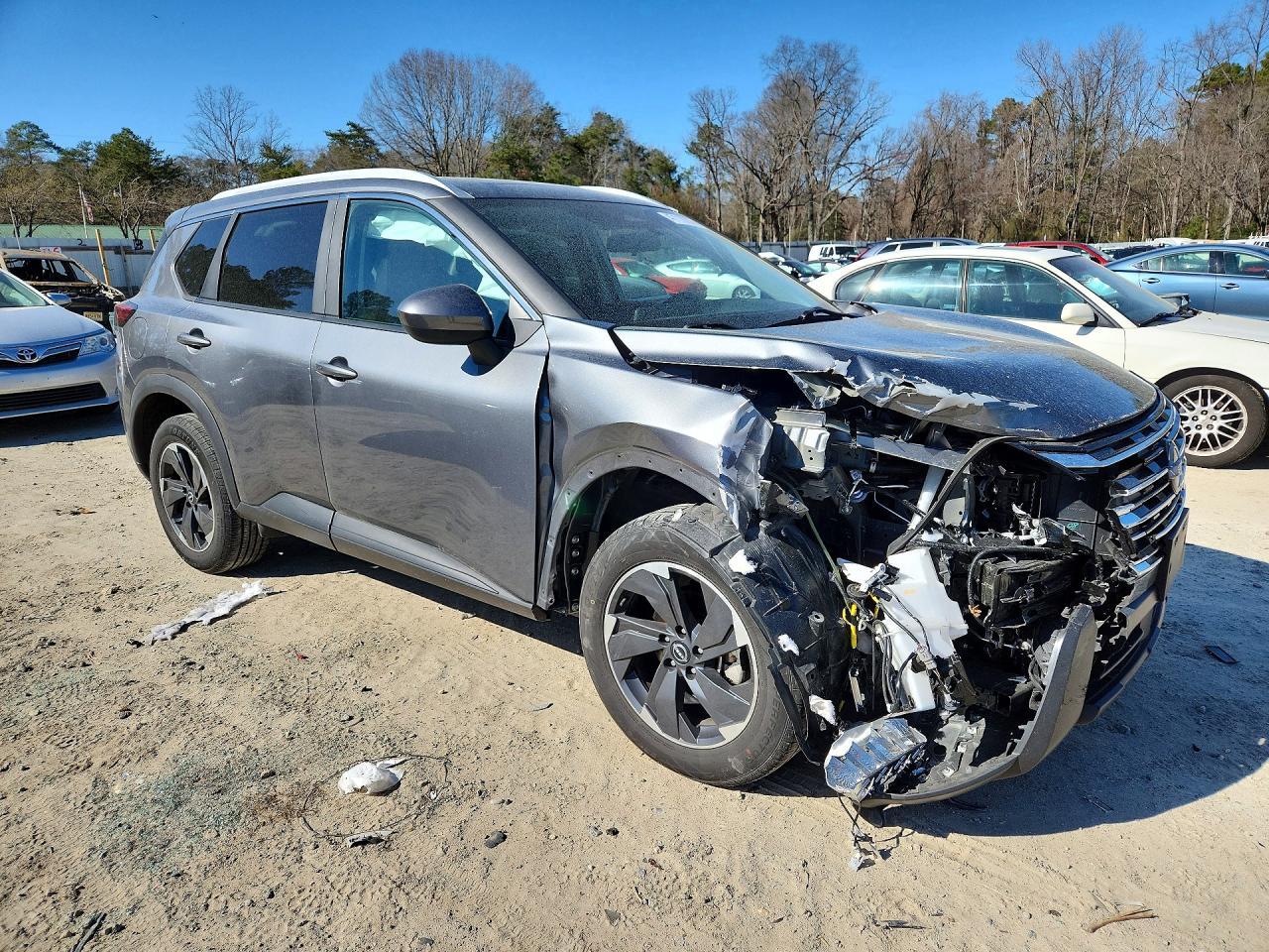 2024 NISSAN ROGUE