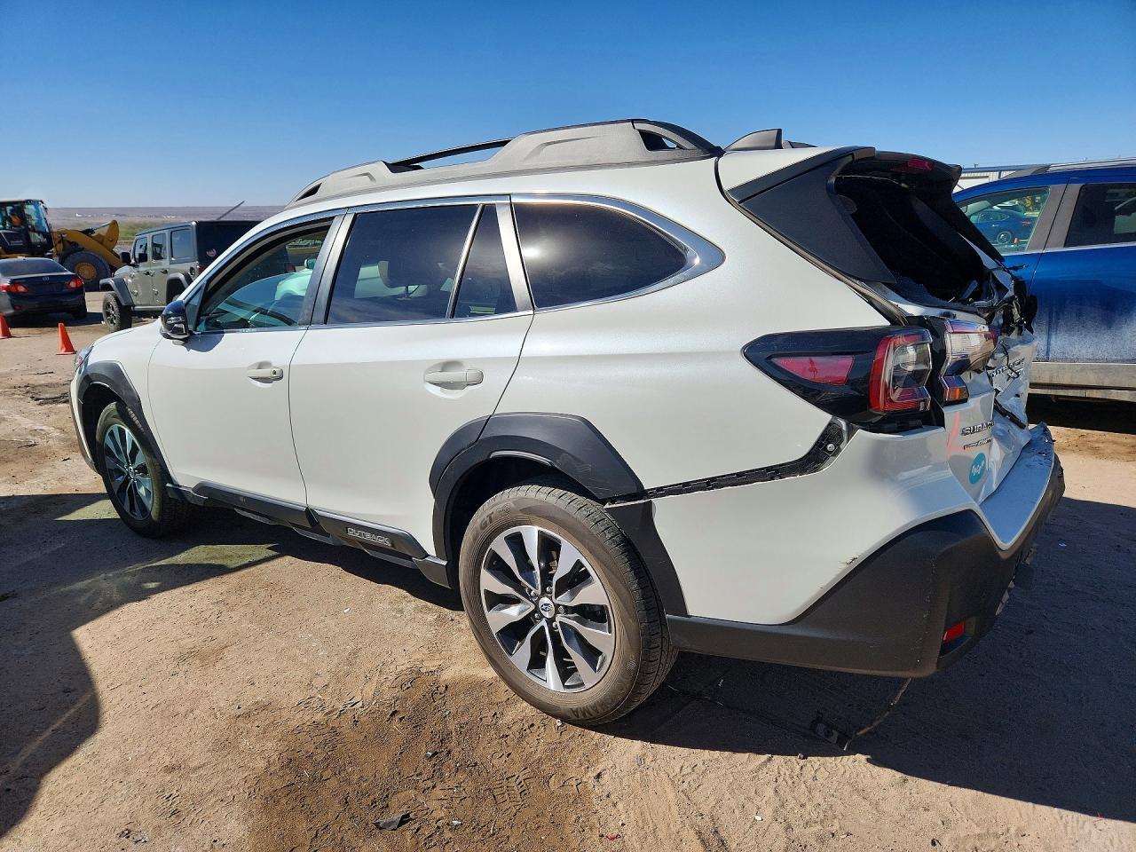 2023 SUBARU Outback