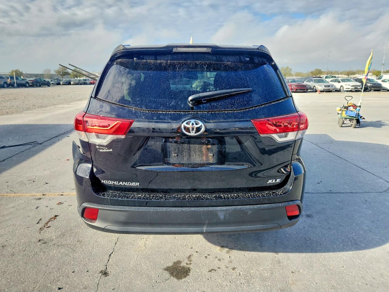 2019 TOYOTA HIGHLANDER