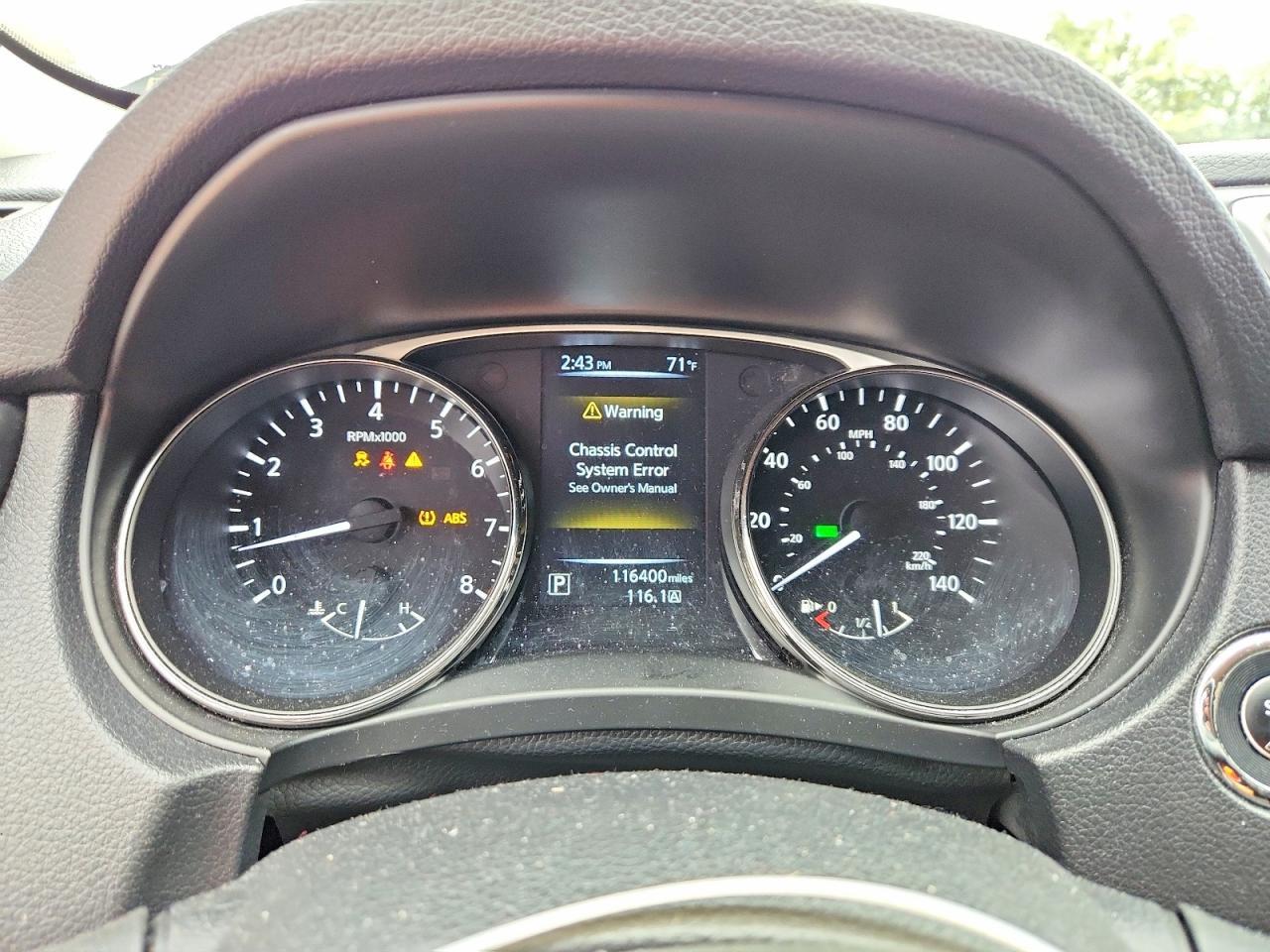 2016 NISSAN ROGUE