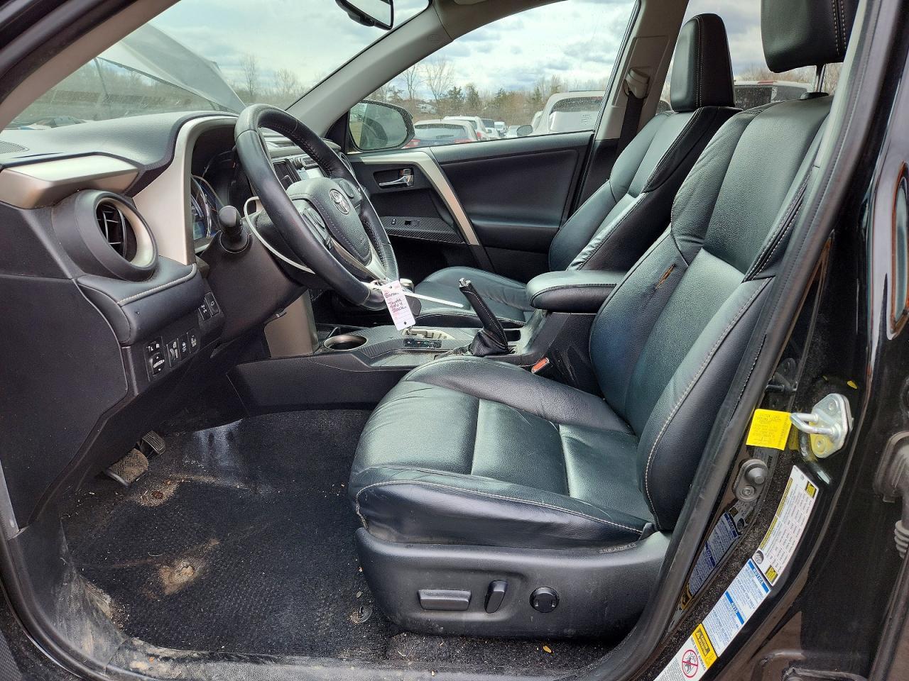 2015 TOYOTA RAV4