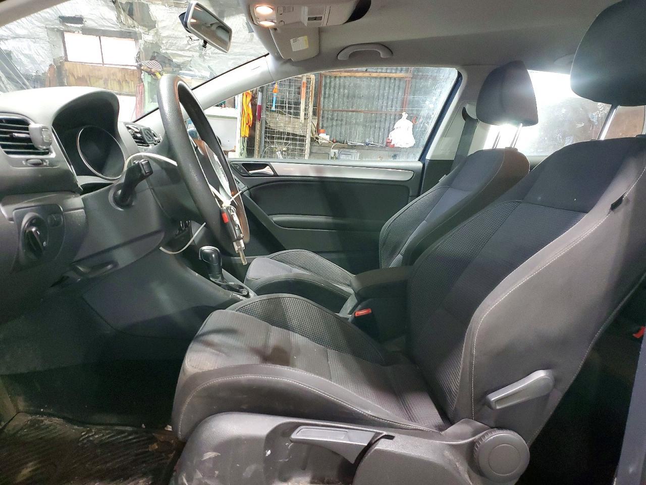2012 VOLKSWAGEN GOLF