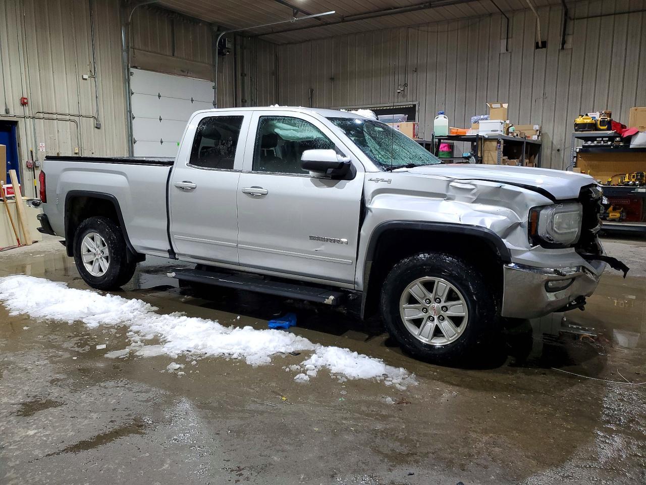 2016 GMC Sierra
