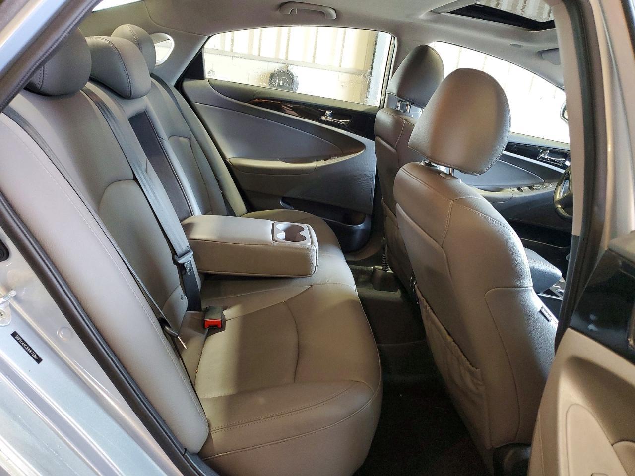 2013 HYUNDAI SONATA