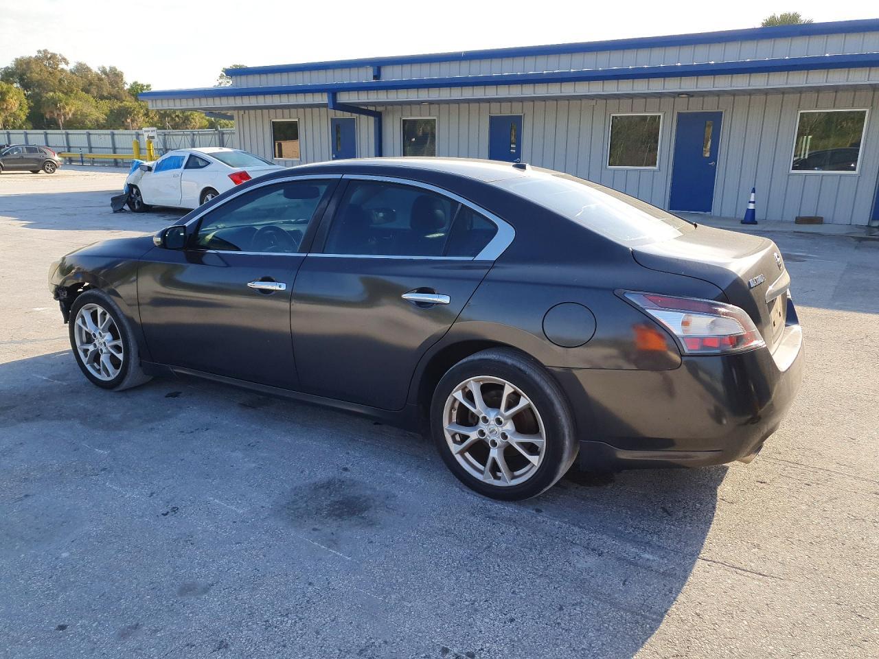 2012 NISSAN Maxima