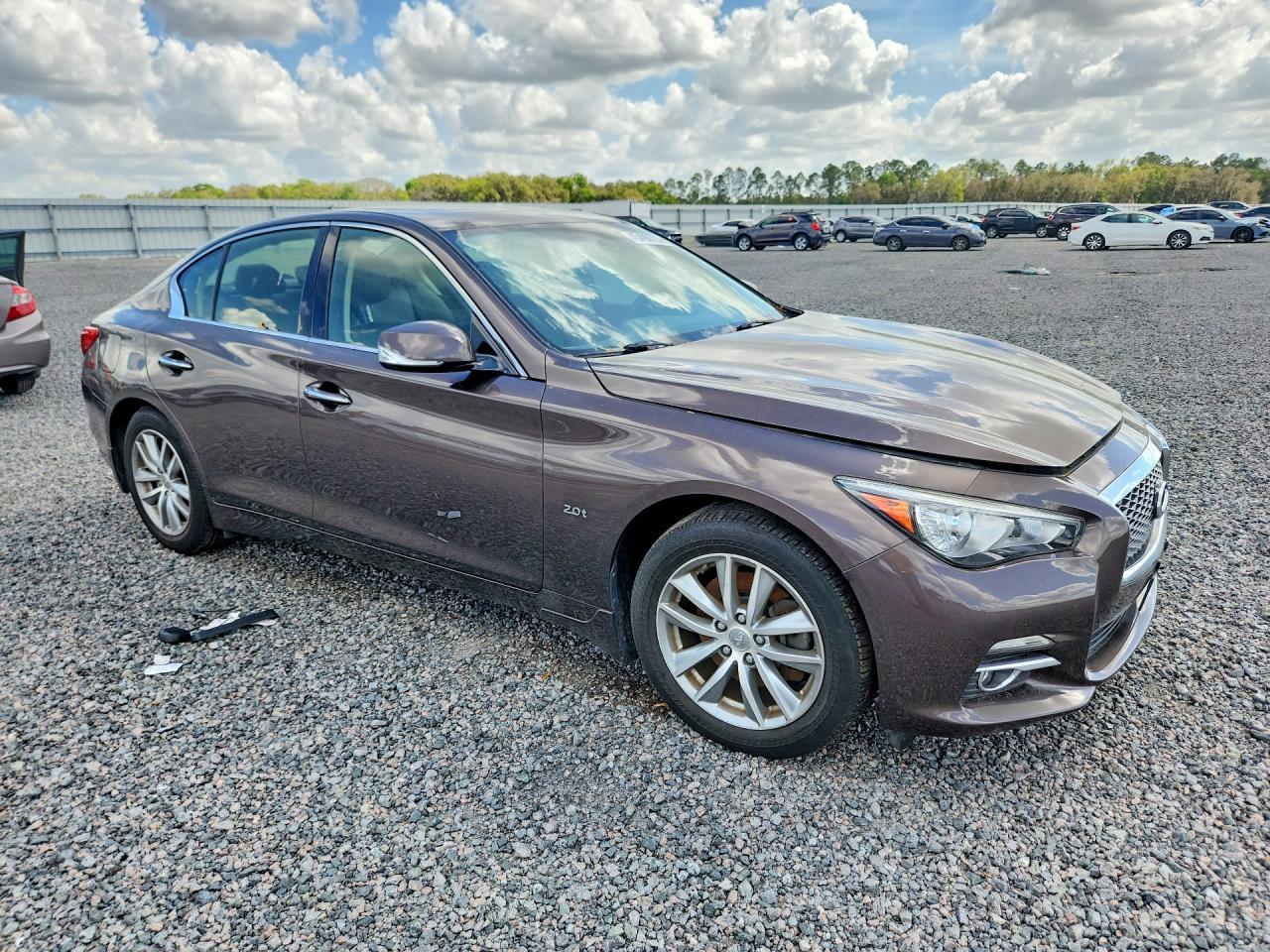 2017 INFINITI Q50