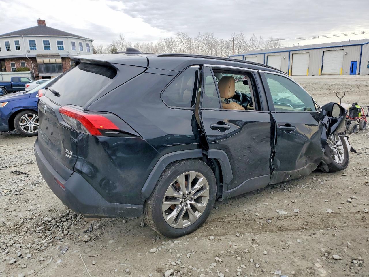 2024 TOYOTA RAV4