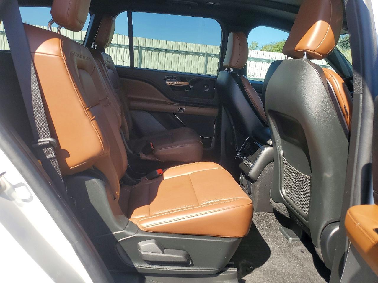 2024 LINCOLN Aviator