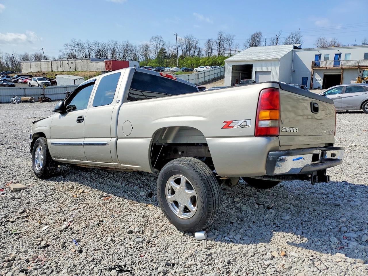 2003 GMC SIERRA 1500