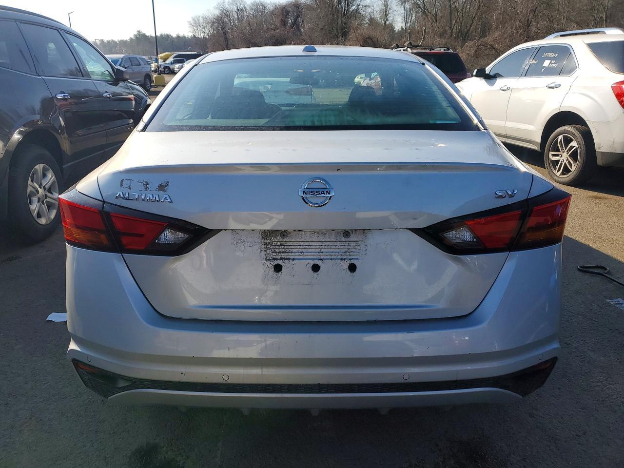 2022 NISSAN ALTIMA