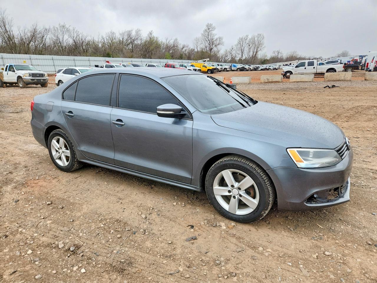 2011 VOLKSWAGEN JETTA