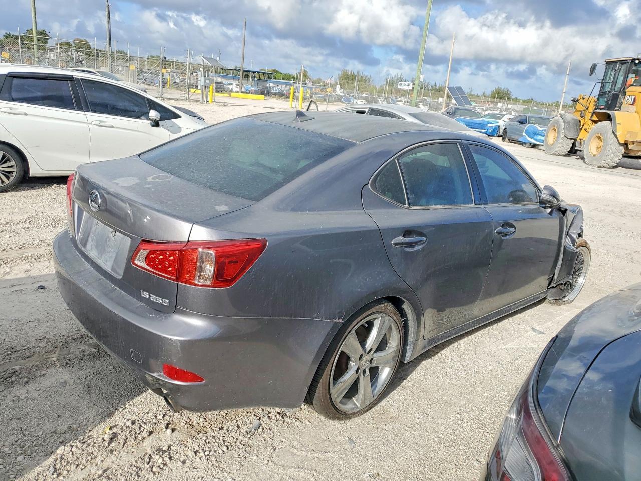2013 LEXUS IS 250