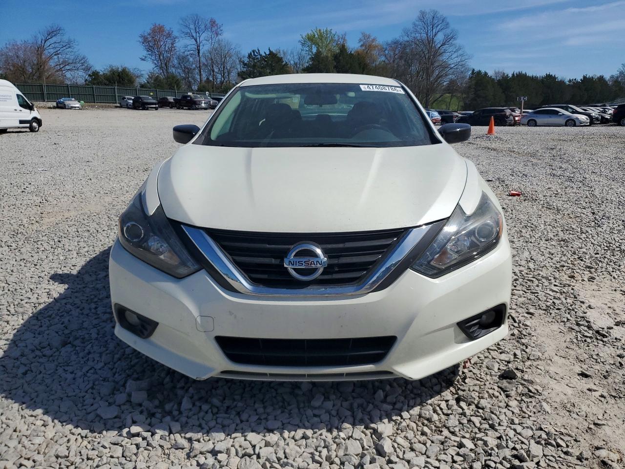 2017 NISSAN ALTIMA