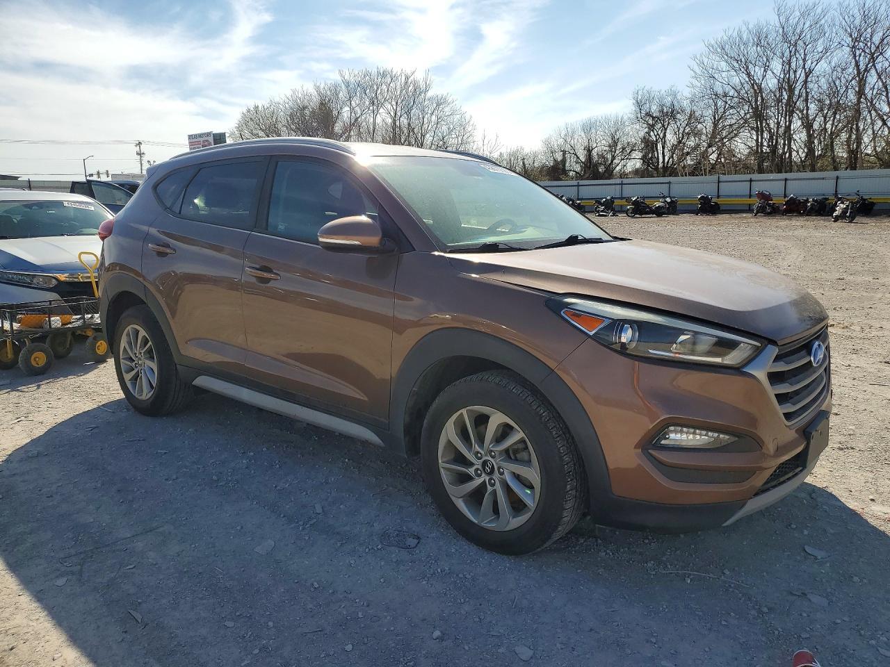 2017 HYUNDAI TUCSON