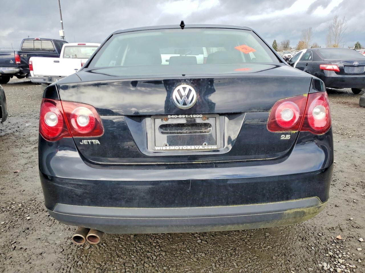 2010 VOLKSWAGEN JETTA