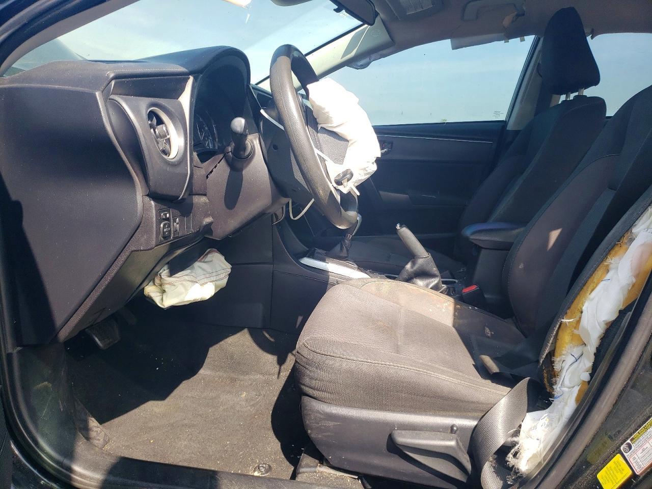 2017 TOYOTA COROLLA