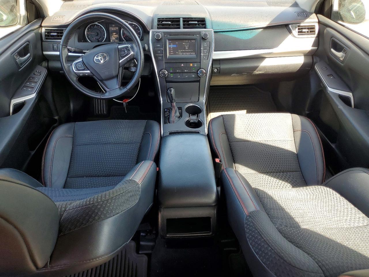 2015 TOYOTA CAMRY