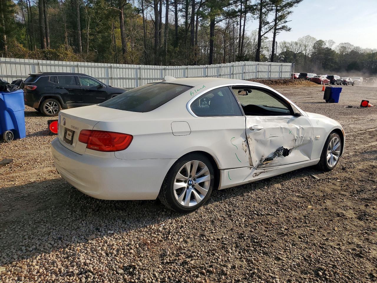2013 BMW 3 SERIES