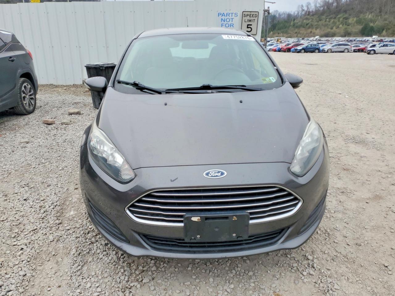 2015 FORD Fiesta