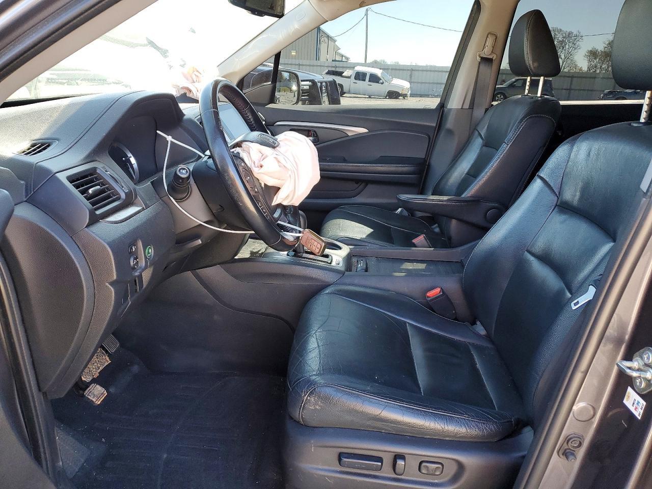 2016 HONDA PILOT