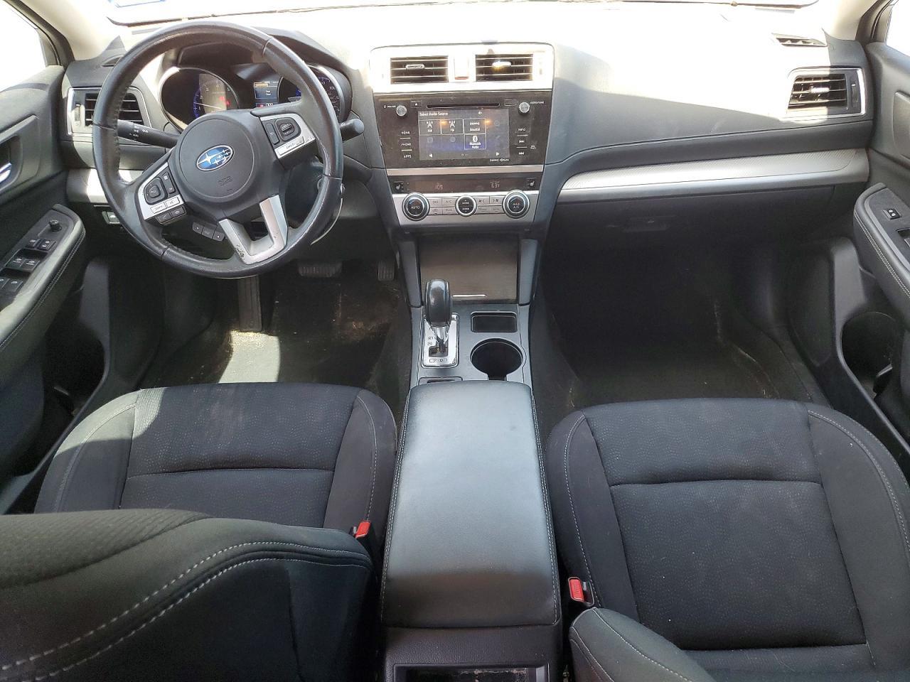 2017 SUBARU Legacy