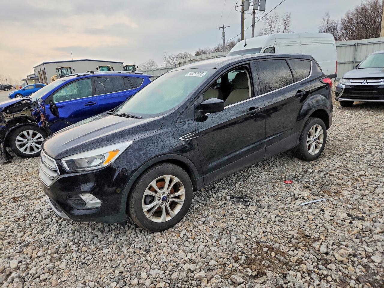 2019 FORD ESCAPE