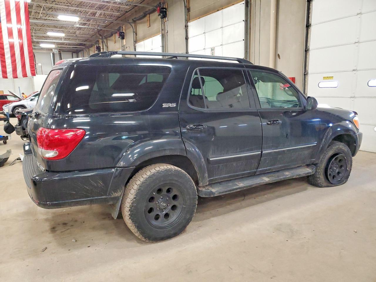 2006 TOYOTA Sequoia