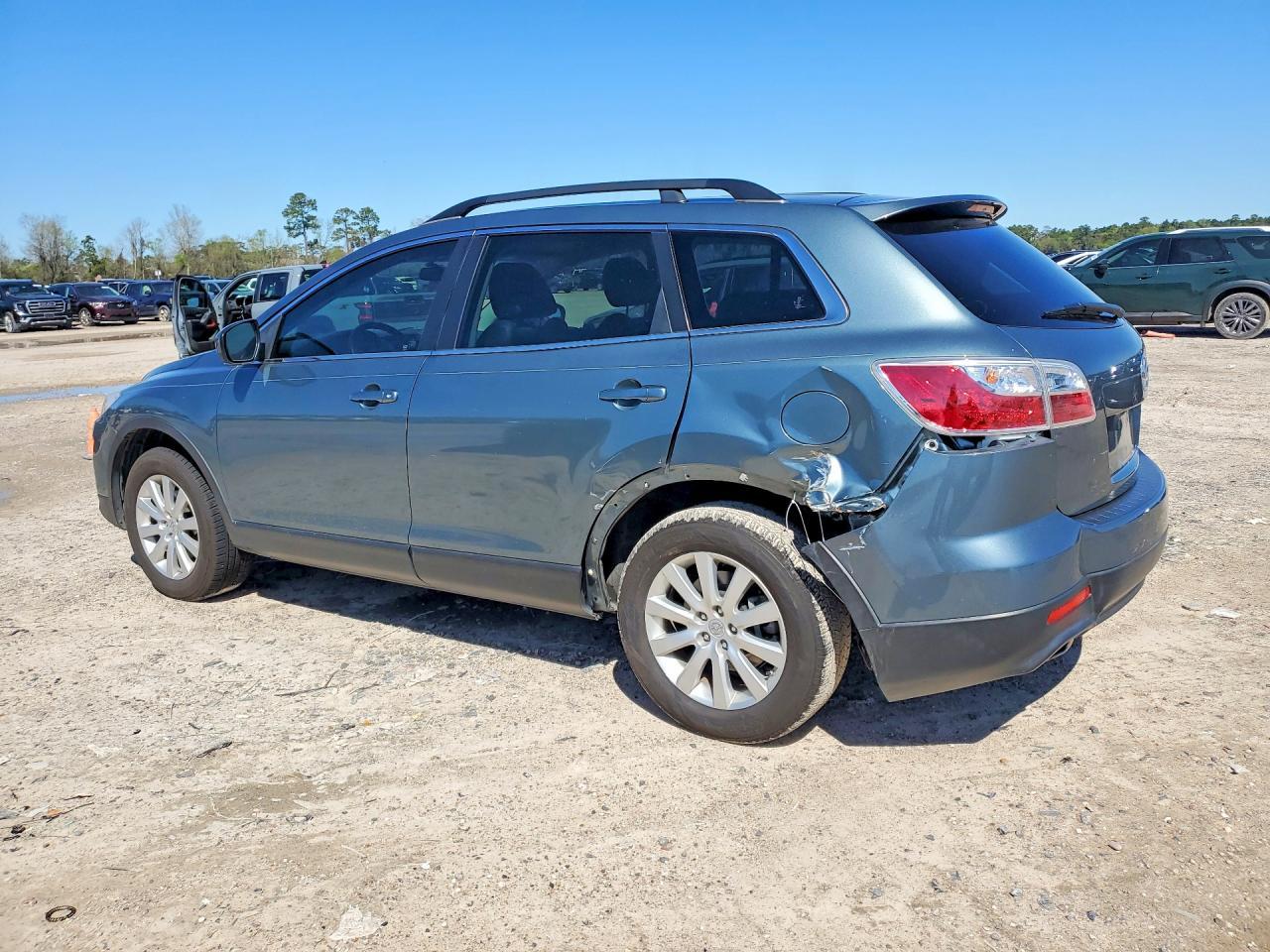 2010 MAZDA CX-9