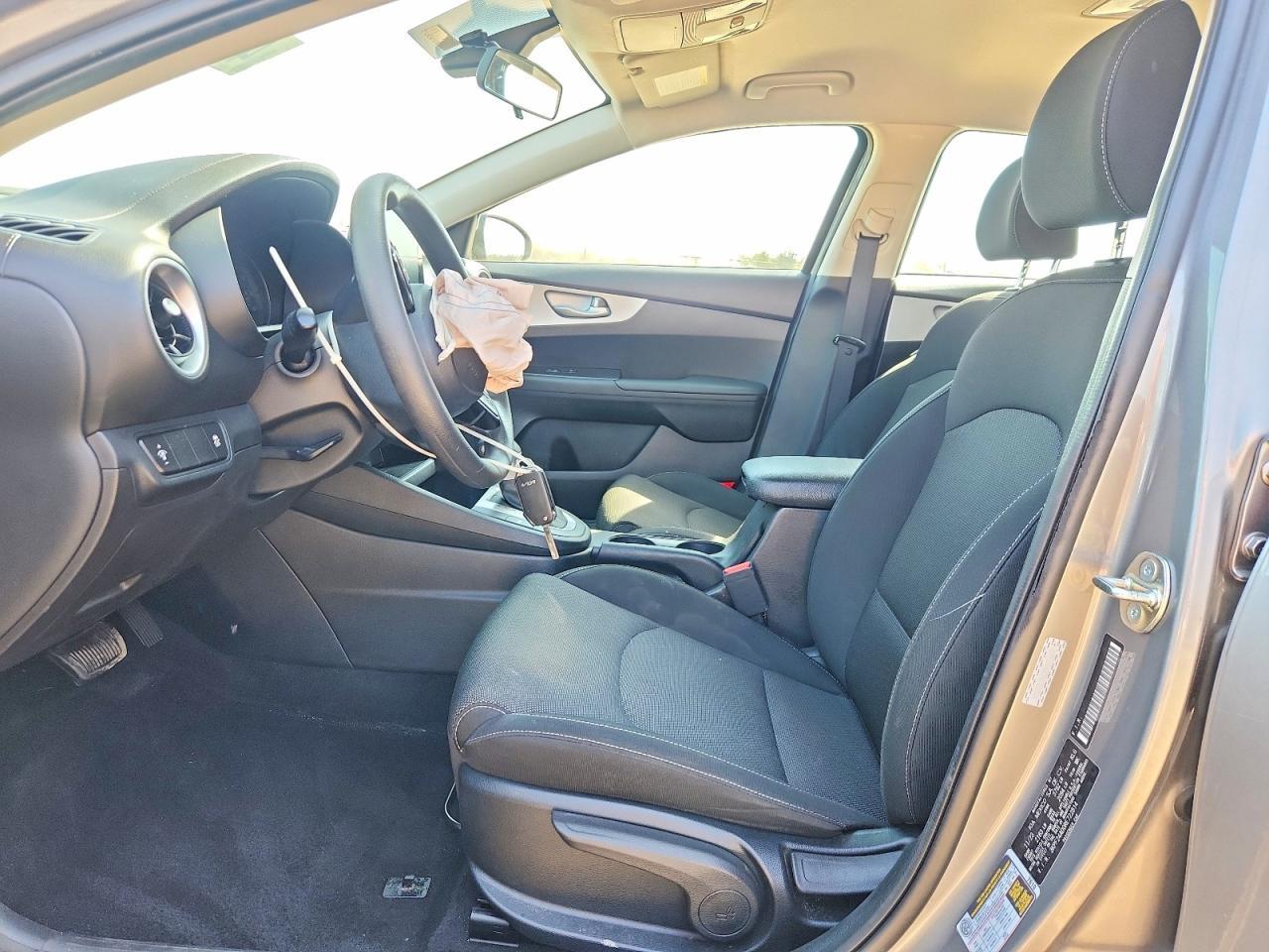 2024 KIA FORTE