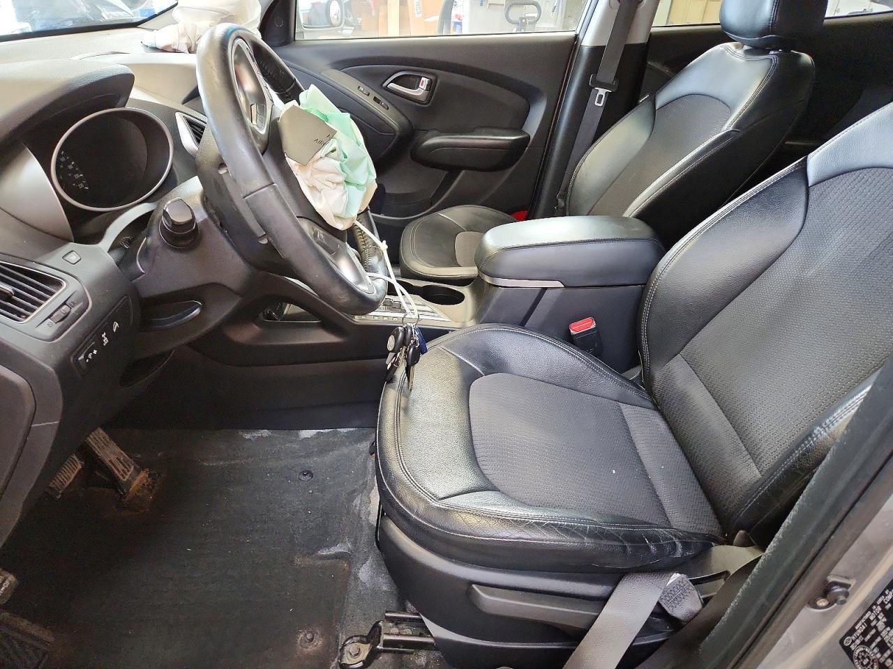 2012 HYUNDAI TUCSON