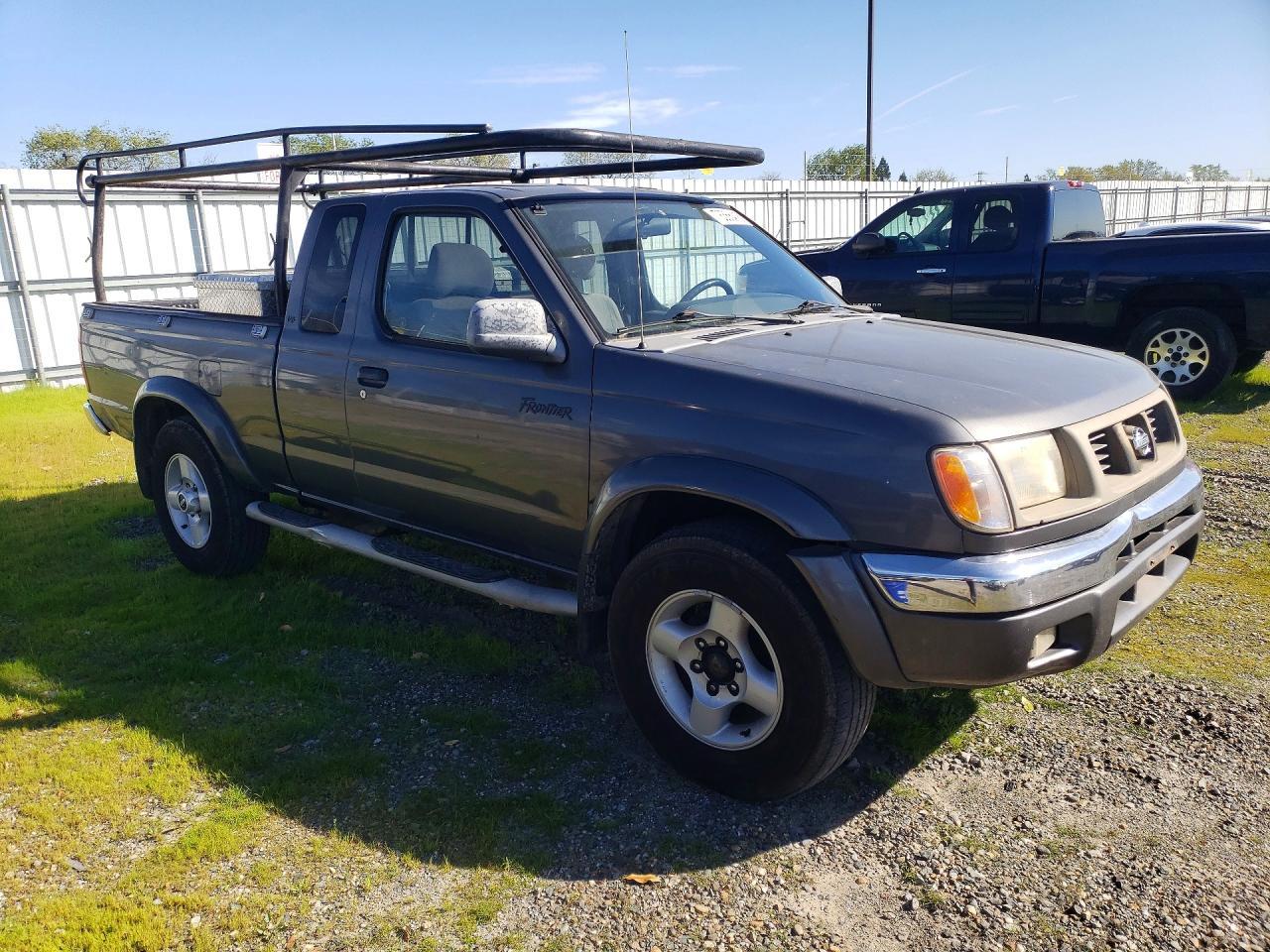 2000 NISSAN Frontier