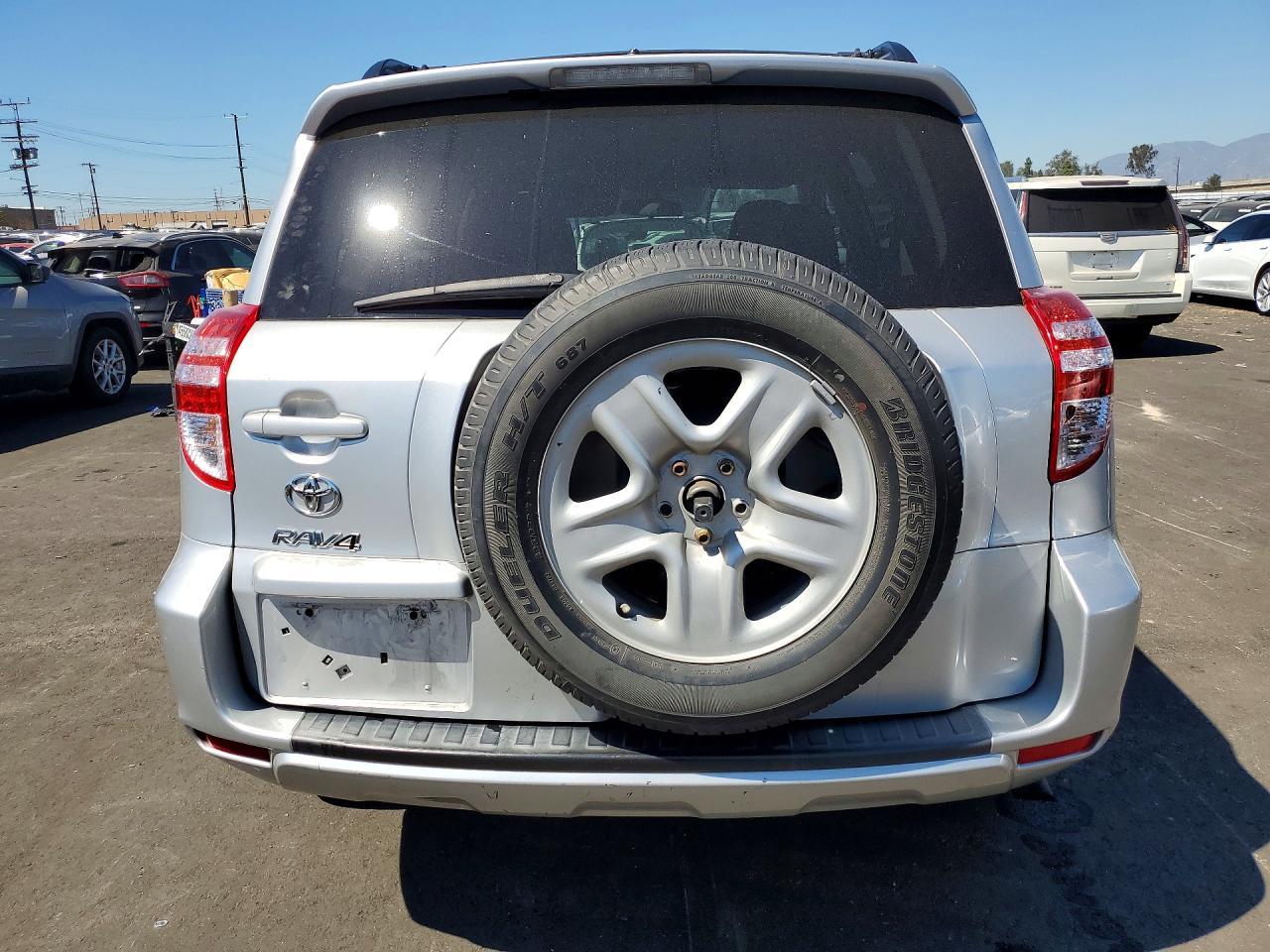 2012 TOYOTA RAV4