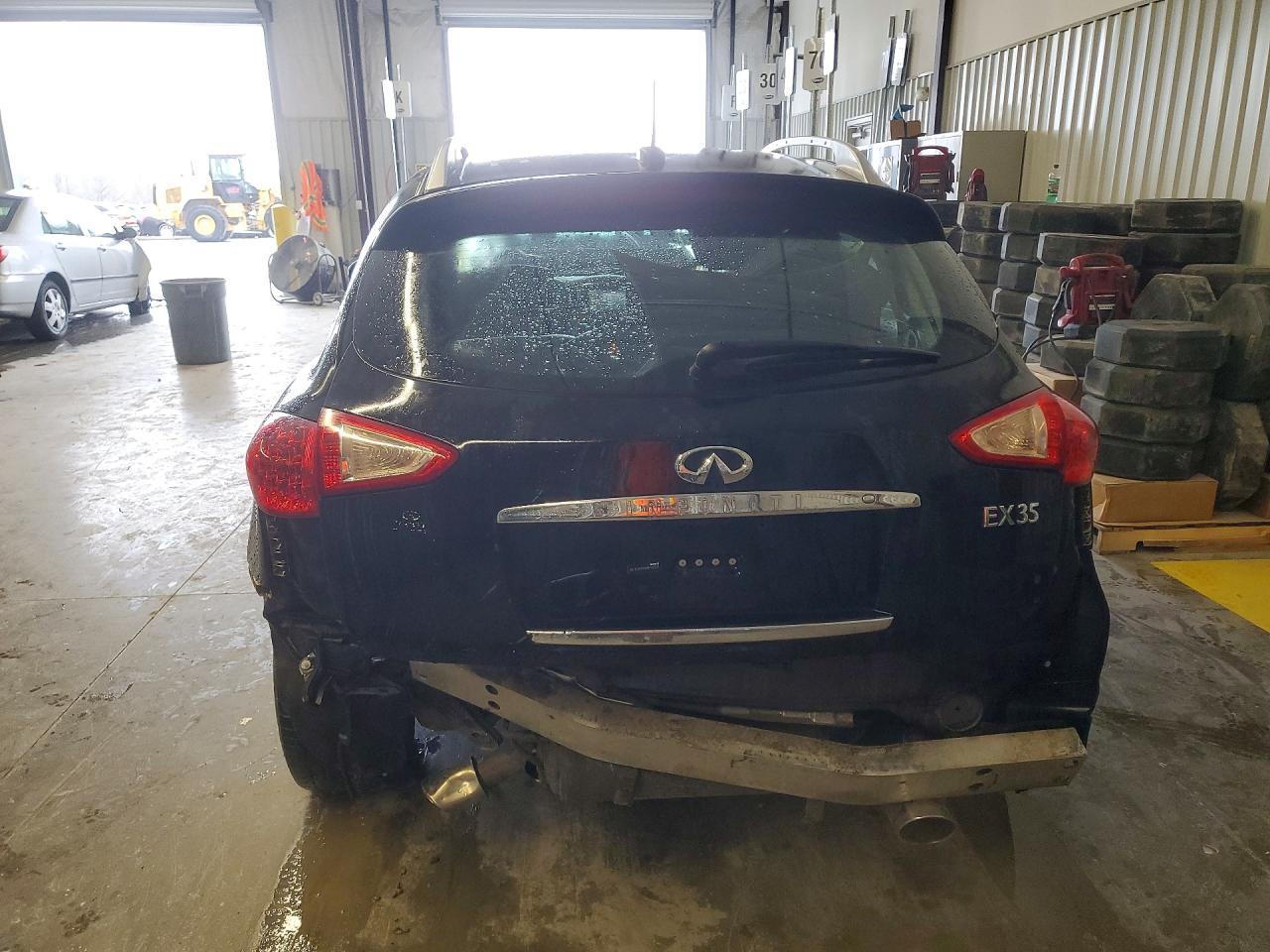 2010 INFINITI EX35