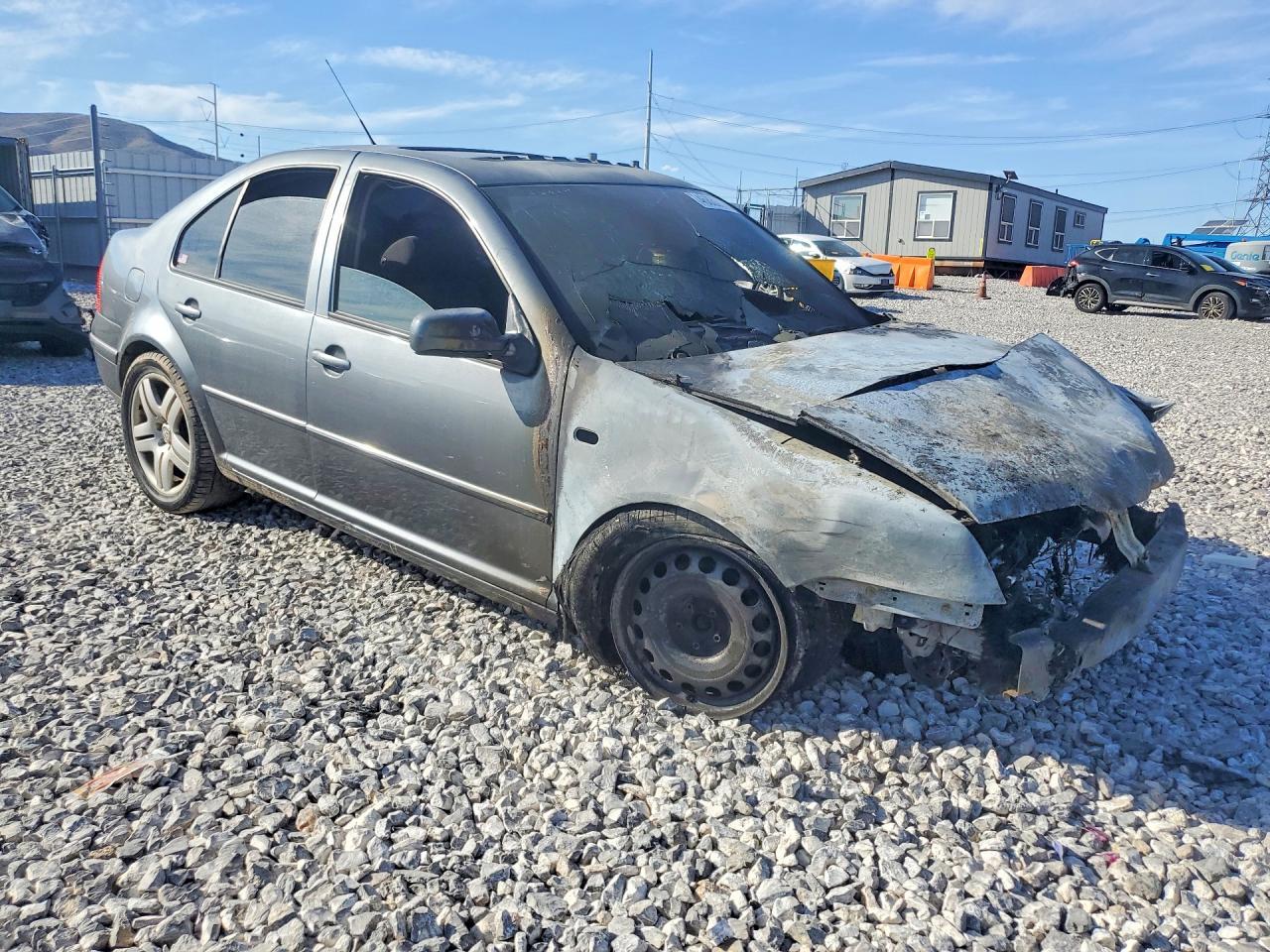 2004 VOLKSWAGEN JETTA
