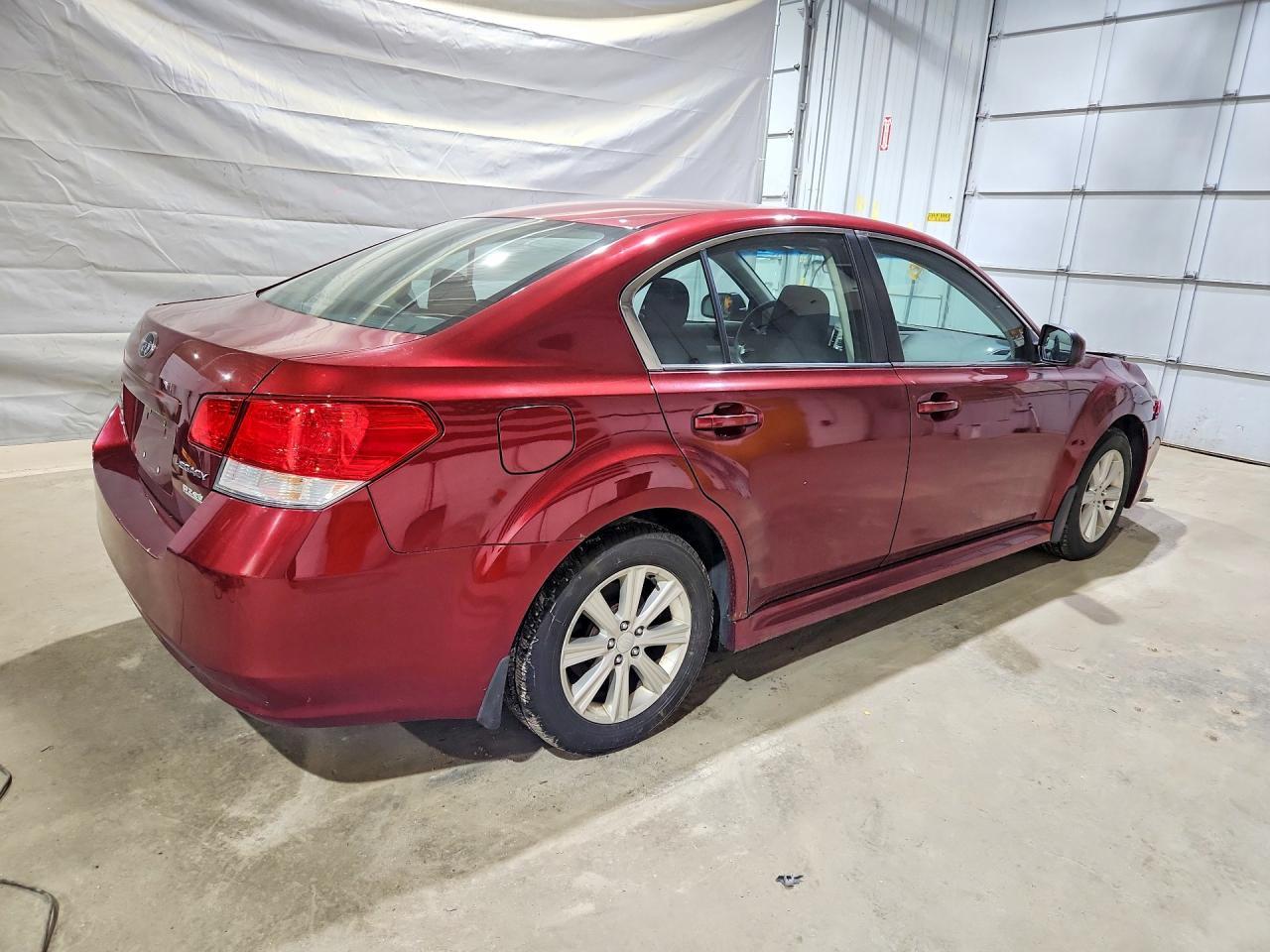 2012 SUBARU Legacy