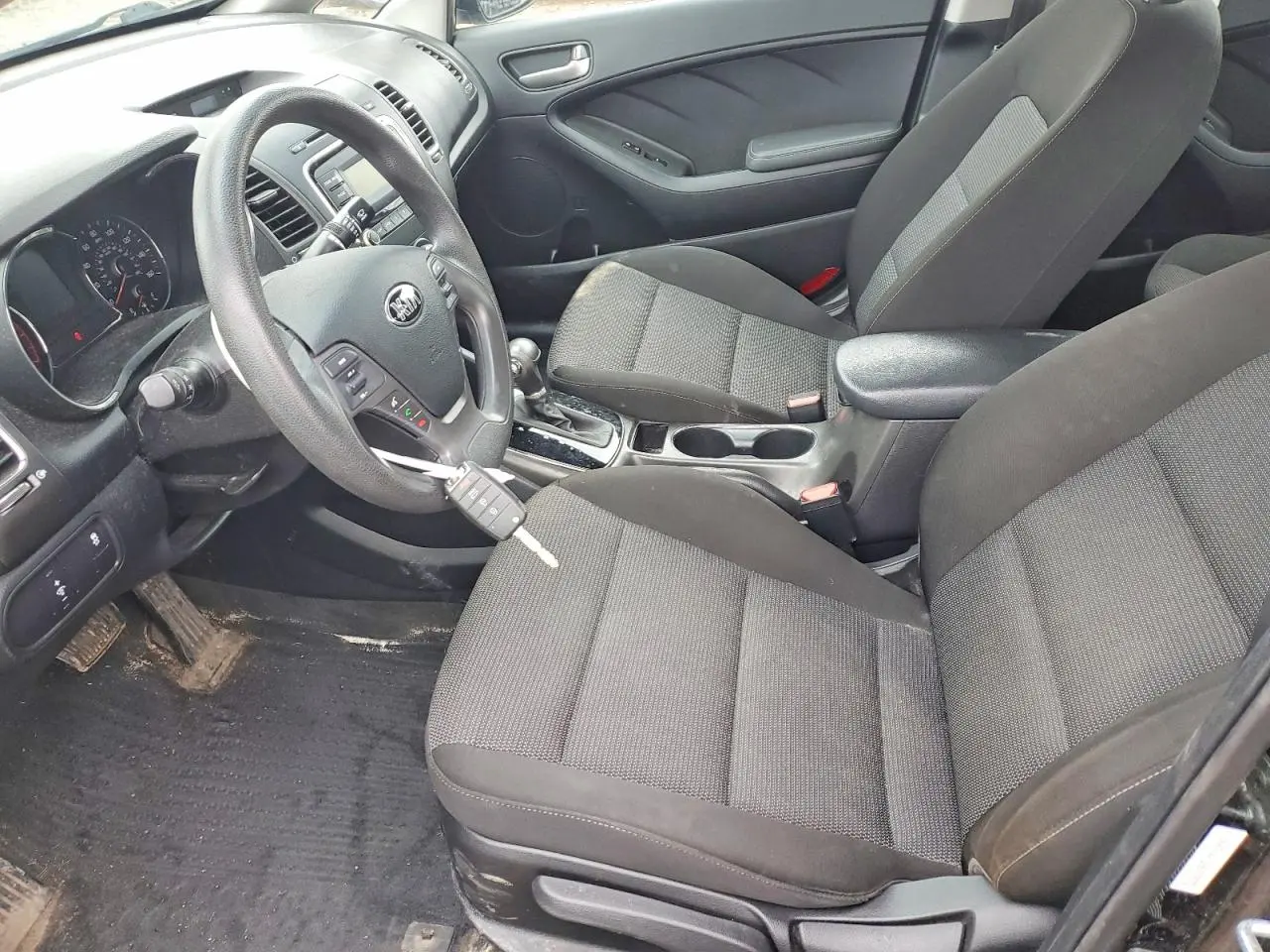 2017 KIA FORTE