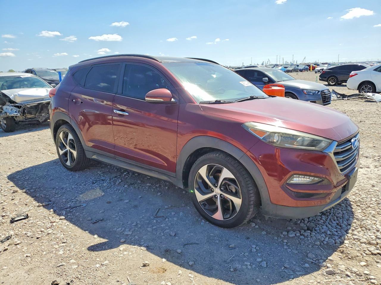 2016 HYUNDAI TUCSON