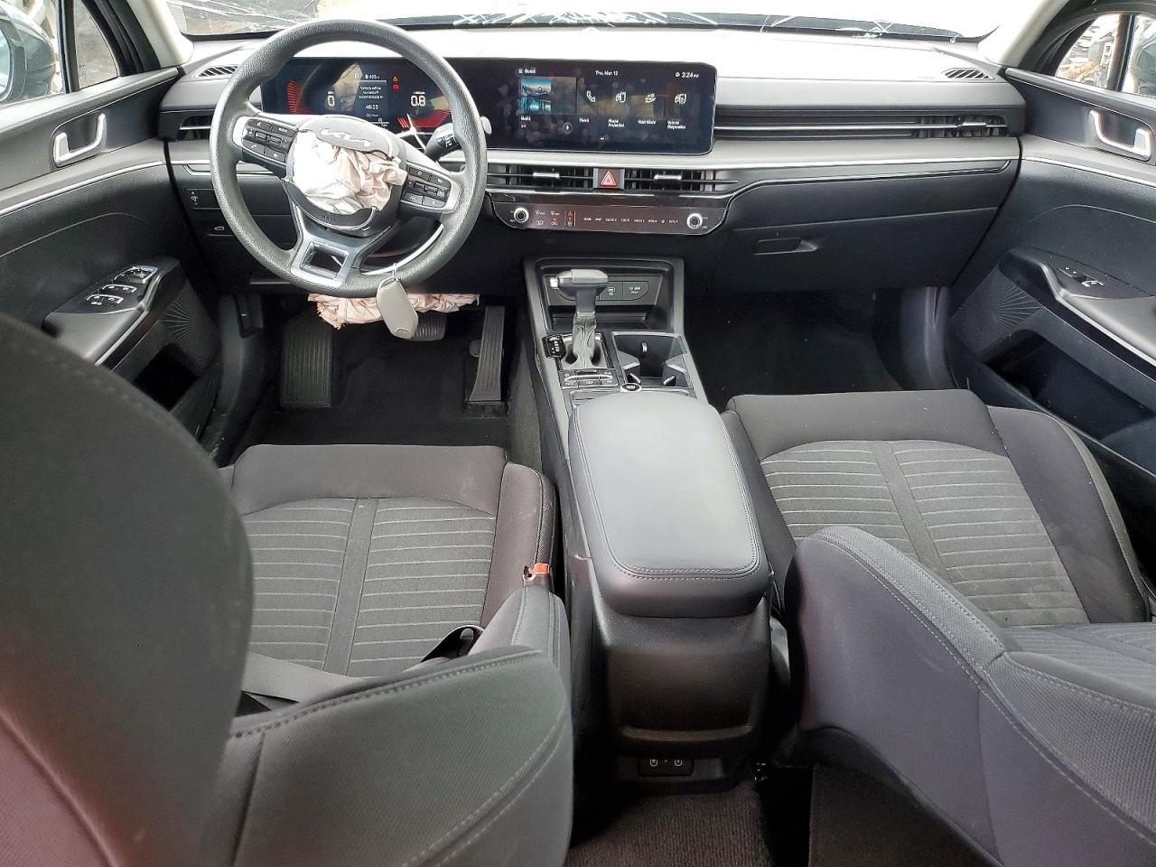 2025 KIA K5