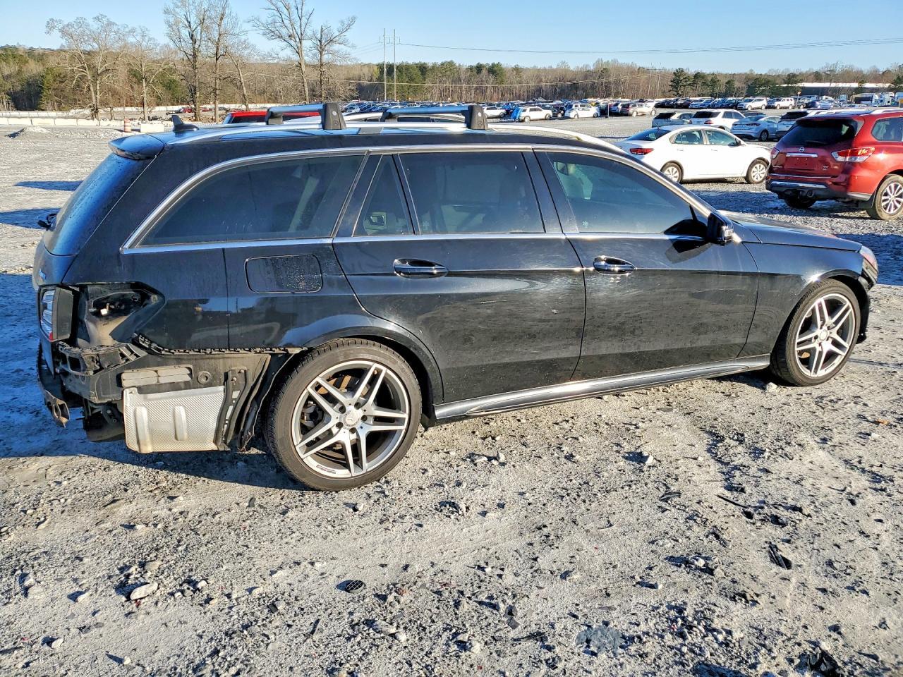 2016 MERCEDES-BENZ E-Class