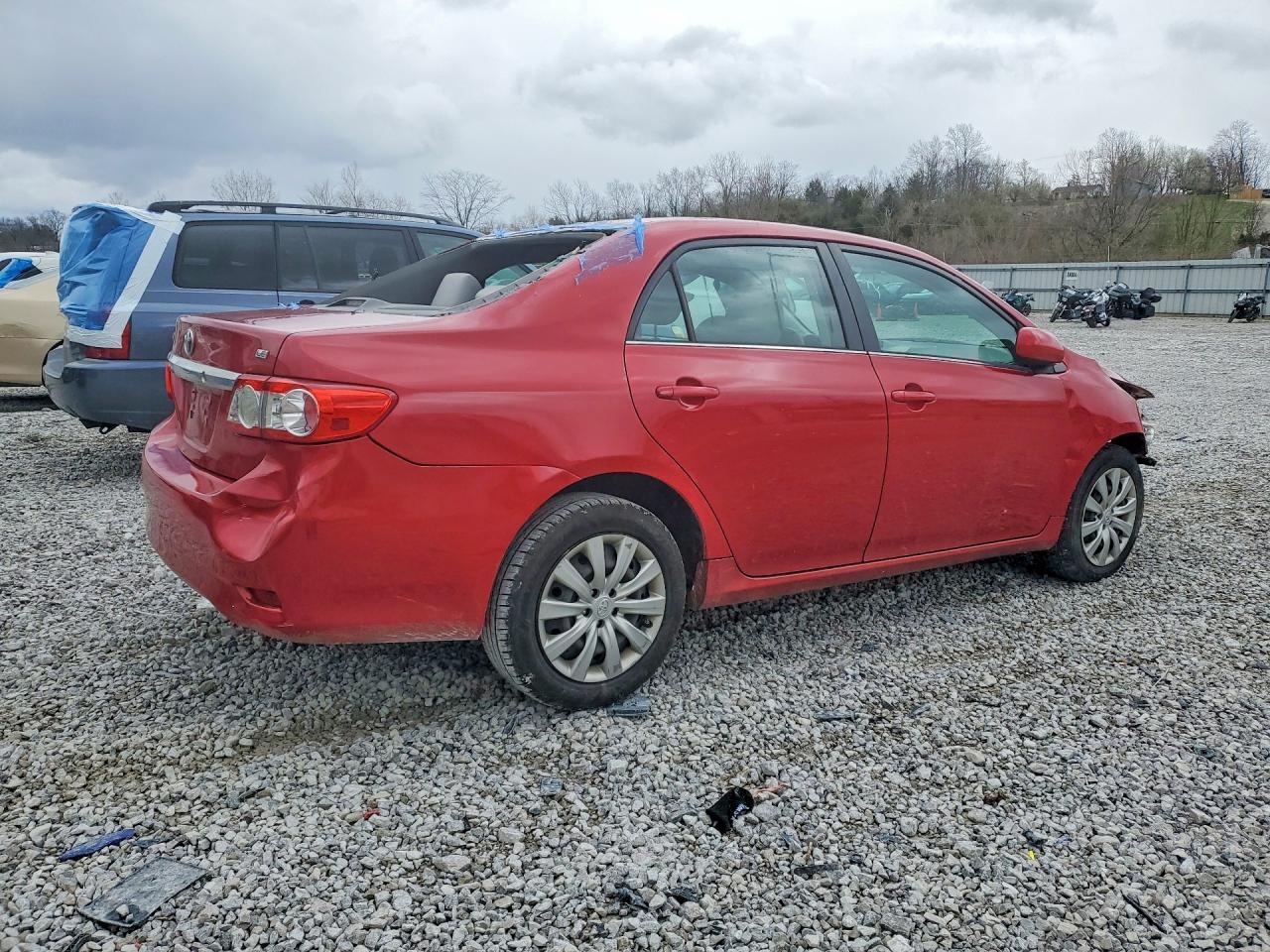 2013 TOYOTA COROLLA