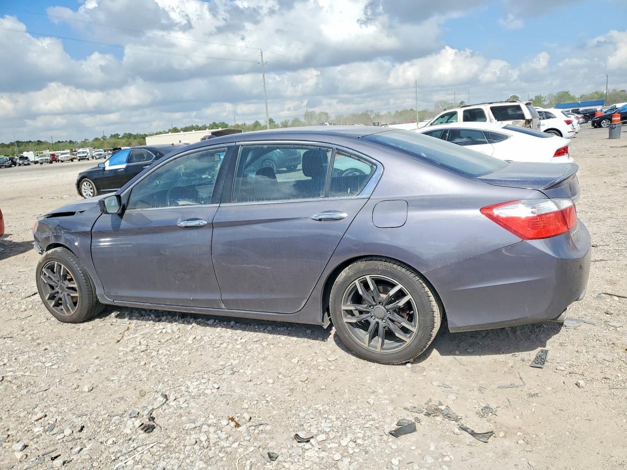 2015 HONDA ACCORD