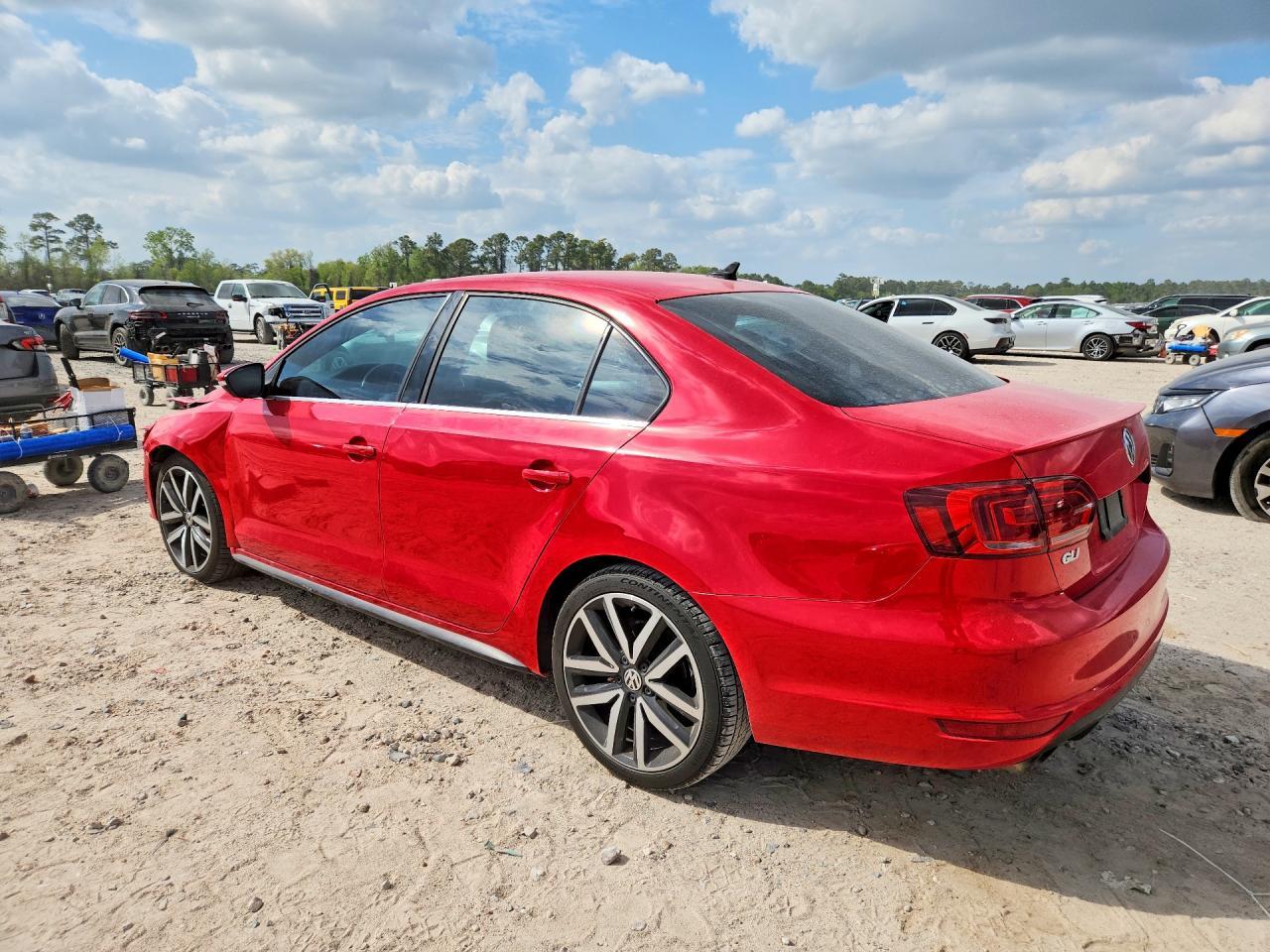 2014 VOLKSWAGEN JETTA