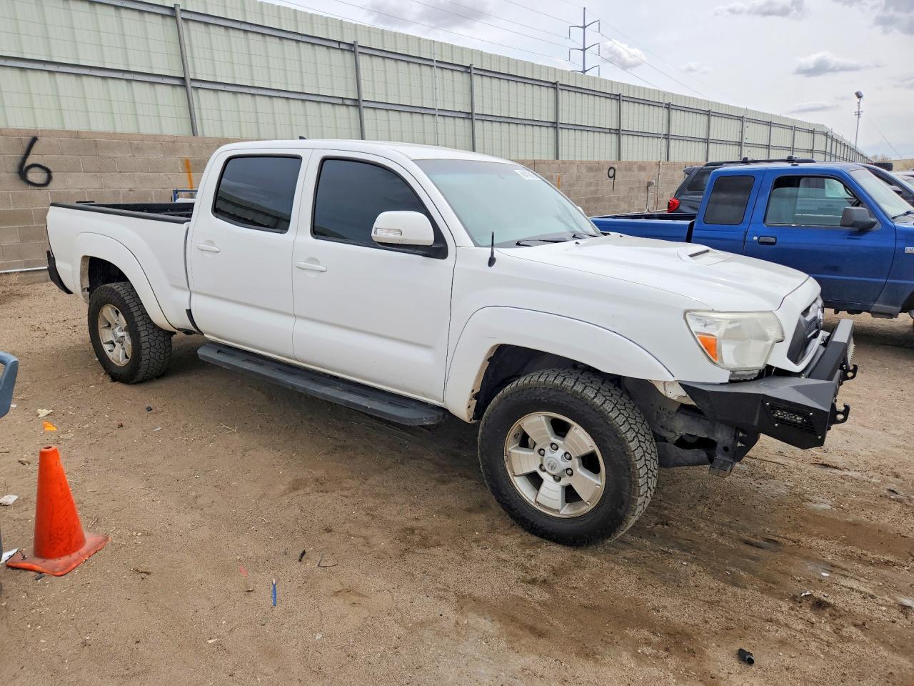 2012 TOYOTA TACOMA