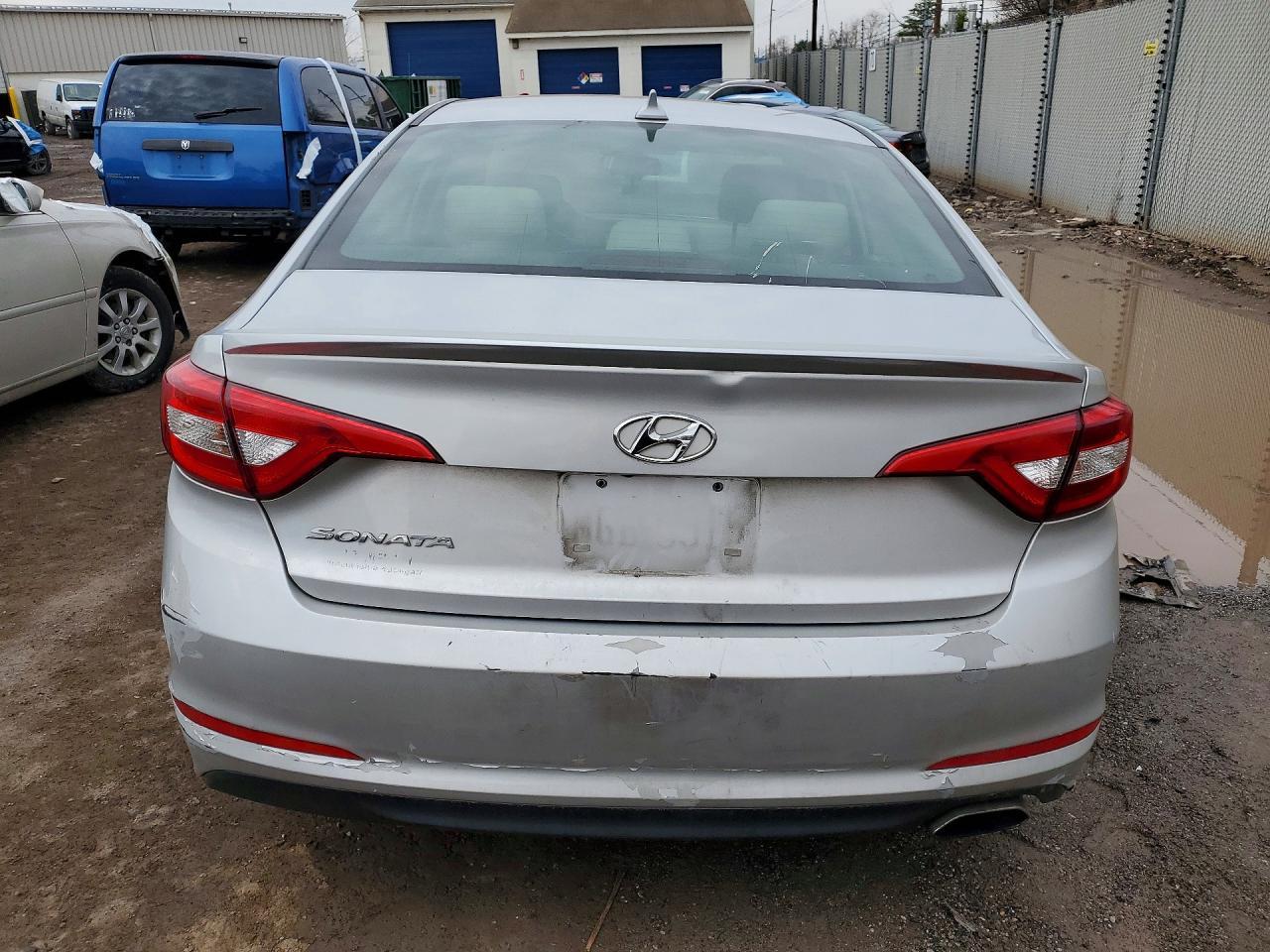 2016 HYUNDAI SONATA