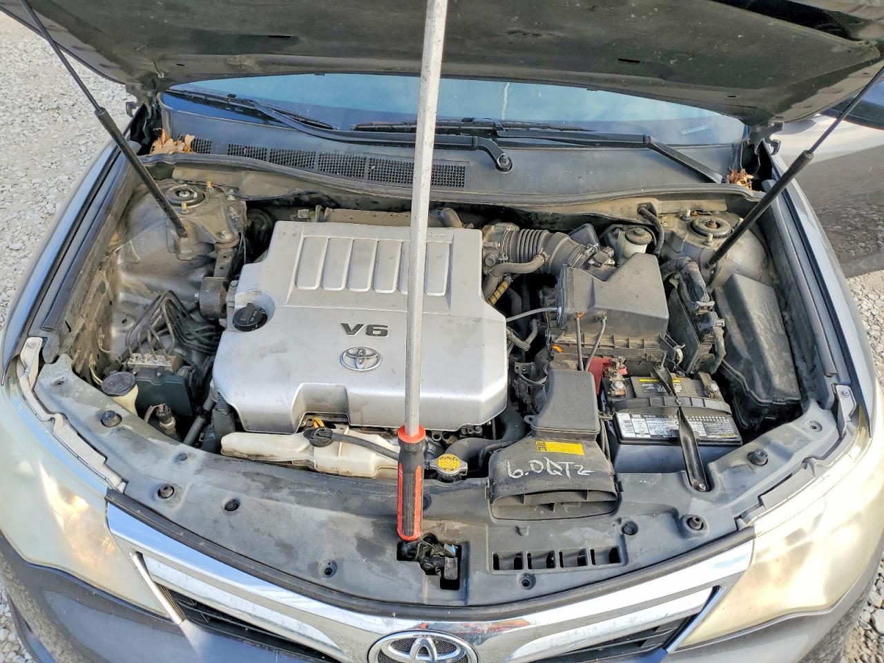 2012 TOYOTA CAMRY