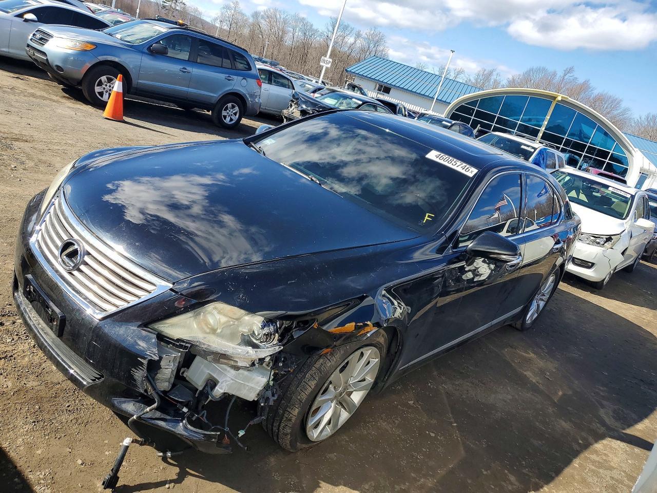 2011 LEXUS LS 460