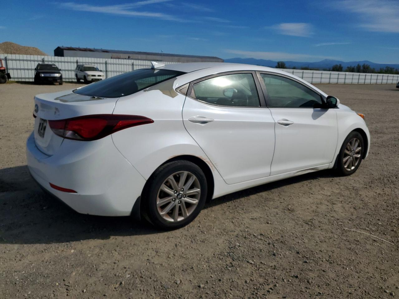 2016 HYUNDAI ELANTRA