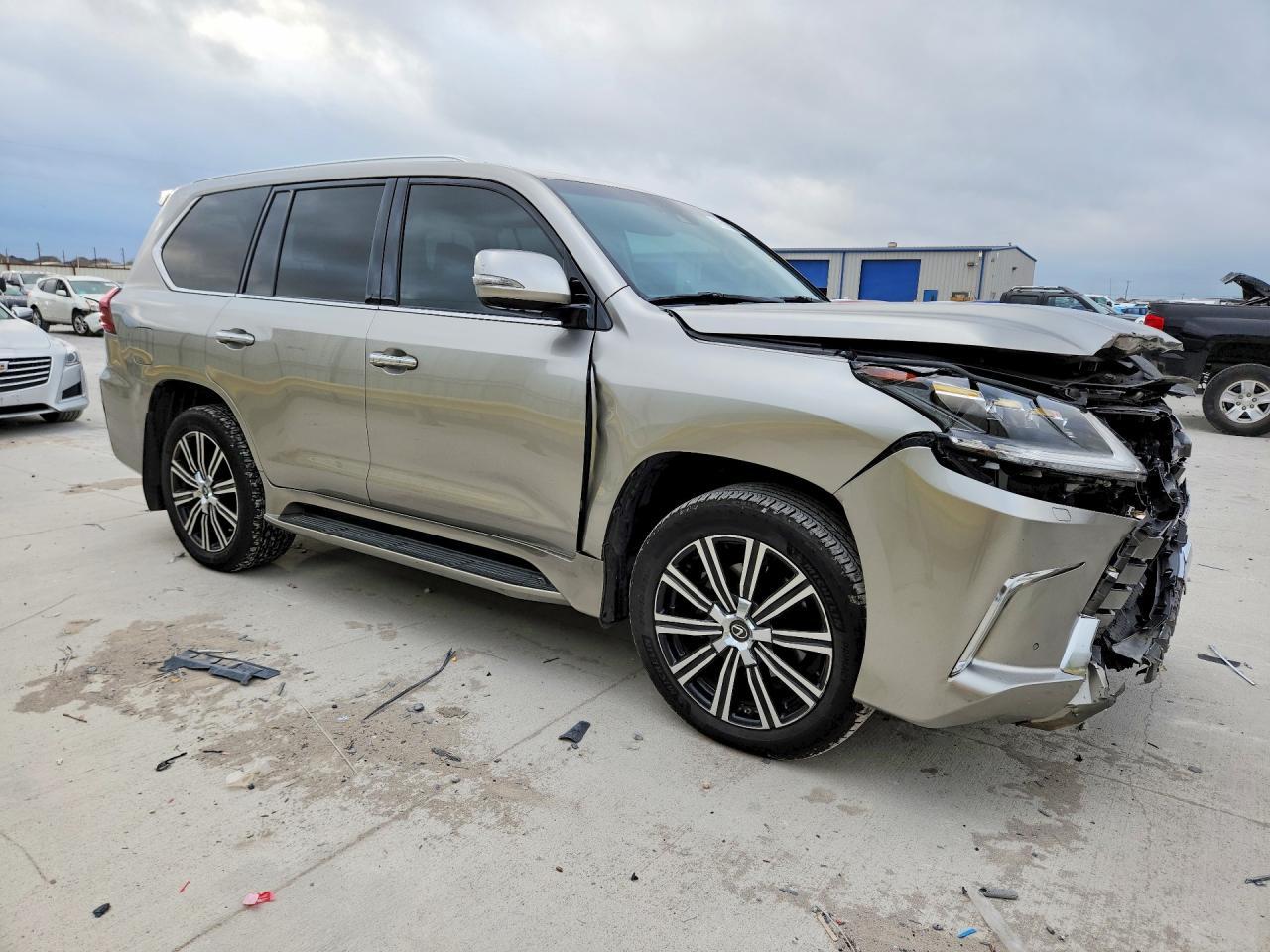 2020 LEXUS LX 570